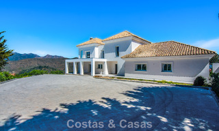 Spacieuse villa de style architectural méditerranéen moderne à vendre à l'est du centre de Marbella 779840 