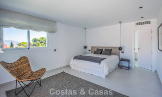 Spacieuse villa de style architectural méditerranéen moderne à vendre à l'est du centre de Marbella 779865 