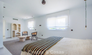 Spacieuse villa de style architectural méditerranéen moderne à vendre à l'est du centre de Marbella 779870 