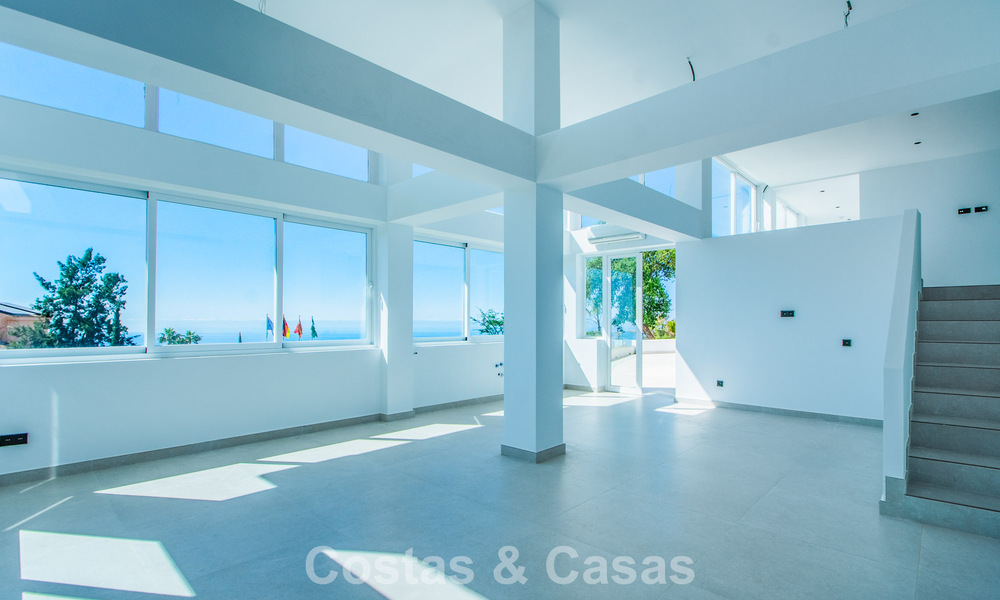 Appartement de 3 chambres avec vue imprenable à vendre dans les collines à l'est du centre de Marbella 779738