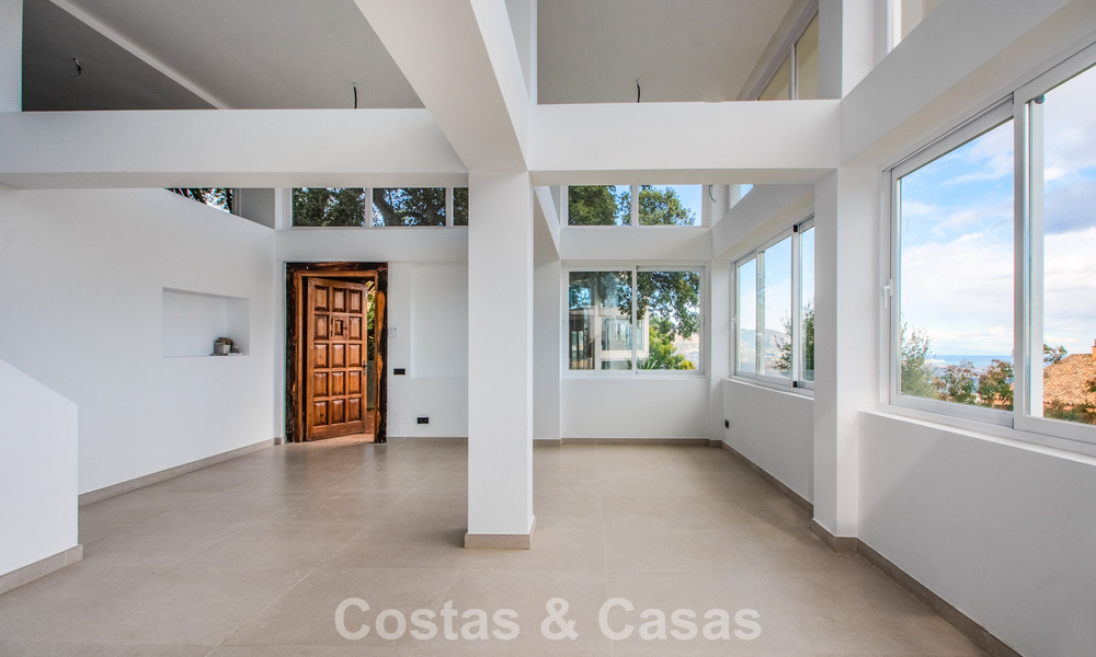 Appartement de 3 chambres avec vue imprenable à vendre dans les collines à l'est du centre de Marbella 779741