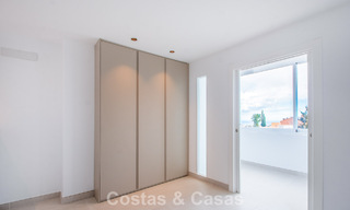 Appartement de 3 chambres avec vue imprenable à vendre dans les collines à l'est du centre de Marbella 779753 