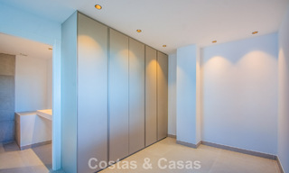 Appartement de 3 chambres avec vue imprenable à vendre dans les collines à l'est du centre de Marbella 779758 