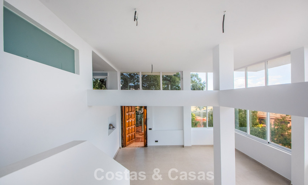 Appartement de 3 chambres avec vue imprenable à vendre dans les collines à l'est du centre de Marbella 779761