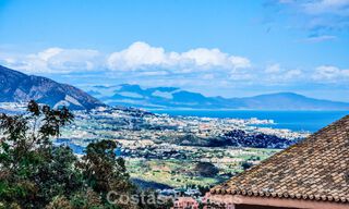 Appartement de 3 chambres avec vue imprenable à vendre dans les collines à l'est du centre de Marbella 779763 