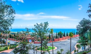 Appartement de 3 chambres avec vue imprenable à vendre dans les collines à l'est du centre de Marbella 779764 