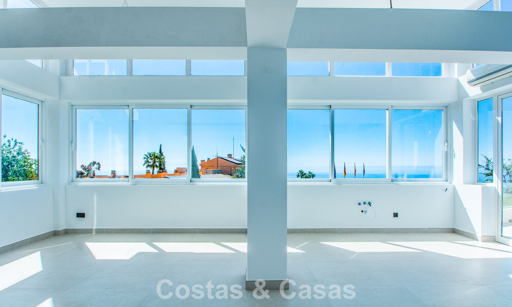 Appartement de 3 chambres avec vue imprenable à vendre dans les collines à l'est du centre de Marbella 779769