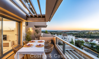 Appartement contemporain avec vue panoramique sur le golf et la mer à vendre à Marbella - Benahavis 779777 