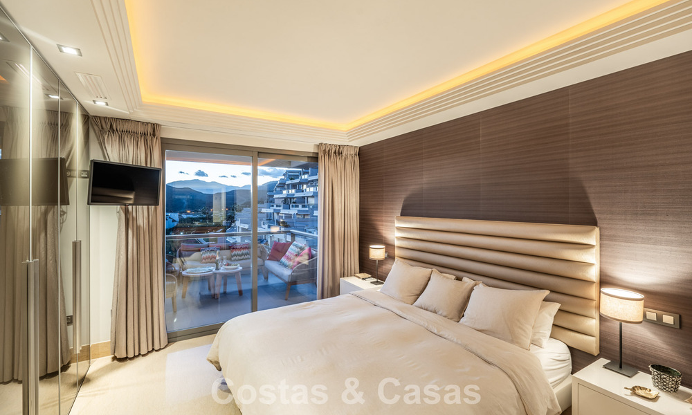 Appartement contemporain avec vue panoramique sur le golf et la mer à vendre à Marbella - Benahavis 779778