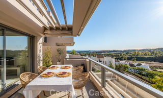 Appartement contemporain avec vue panoramique sur le golf et la mer à vendre à Marbella - Benahavis 779796 