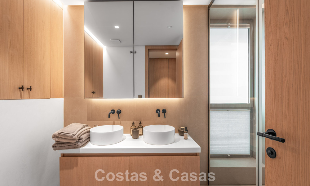 Appartement exclusif et moderne avec vue panoramique sur la mer à vendre, situé directement sur la promenade de la plage dans le centre de Malaga 779889