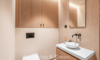 Appartement exclusif et moderne avec vue panoramique sur la mer à vendre, situé directement sur la promenade de la plage dans le centre de Malaga 779890 