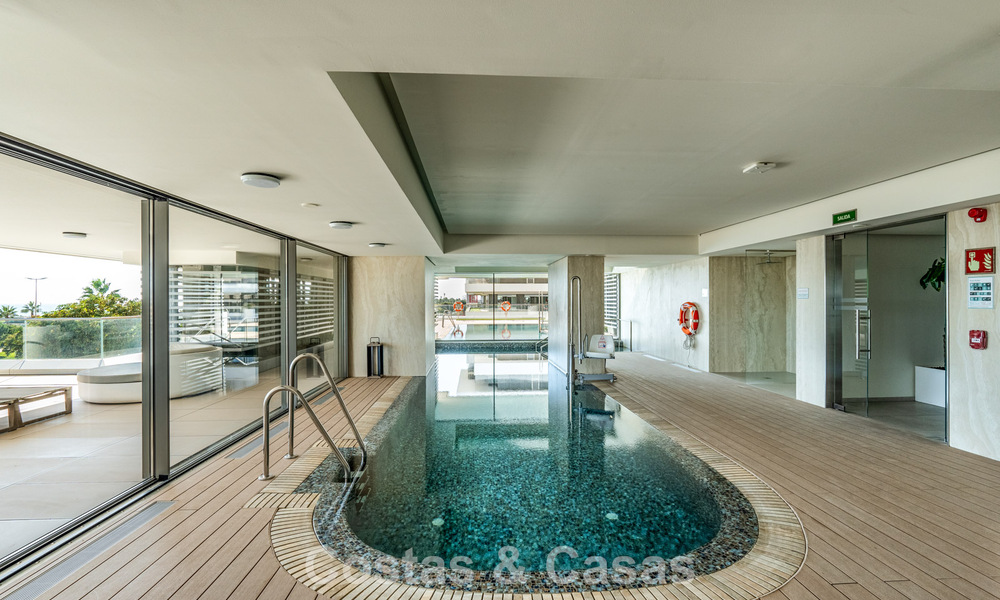 Appartement exclusif et moderne avec vue panoramique sur la mer à vendre, situé directement sur la promenade de la plage dans le centre de Malaga 779907