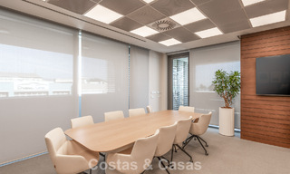 Appartement exclusif et moderne avec vue panoramique sur la mer à vendre, situé directement sur la promenade de la plage dans le centre de Malaga 779908 