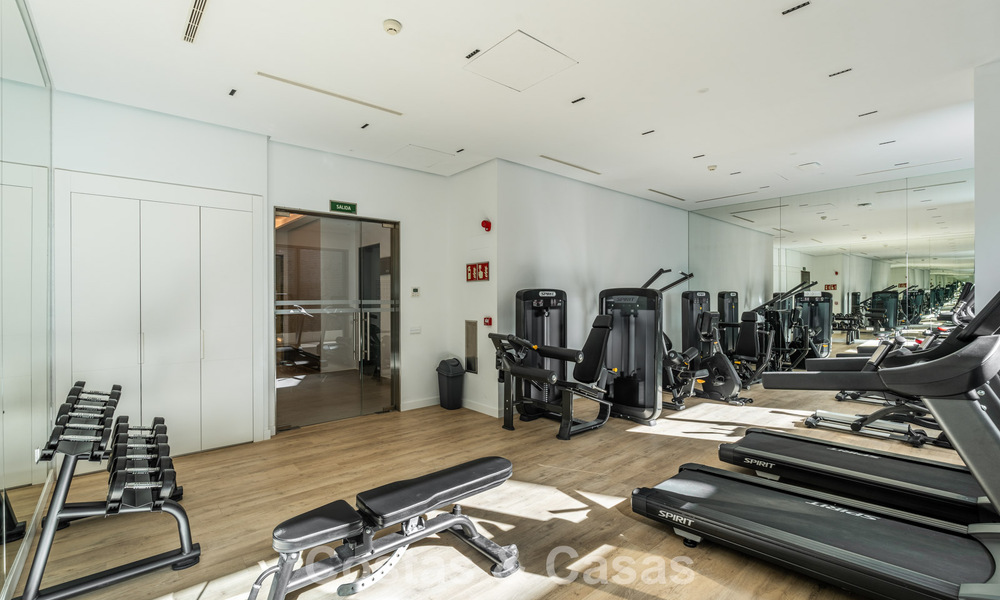 Appartement exclusif et moderne avec vue panoramique sur la mer à vendre, situé directement sur la promenade de la plage dans le centre de Malaga 779910