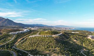 Nouveau lancement. 17 villas de luxe sophistiquées avec vue sur le golf et la mer à vendre à Casares, Costa del Sol 780156 