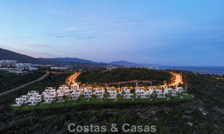 Nouveau lancement. 17 villas de luxe sophistiquées avec vue sur le golf et la mer à vendre à Casares, Costa del Sol 780157 