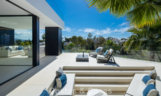 Villa design avant-gardiste avec vue panoramique sur la mer à vendre dans une résidence fermée à Benahavis - Marbella 779994 