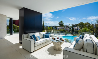 Villa design avant-gardiste avec vue panoramique sur la mer à vendre dans une résidence fermée à Benahavis - Marbella 779995 