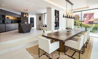 Villa design avant-gardiste avec vue panoramique sur la mer à vendre dans une résidence fermée à Benahavis - Marbella 780006 