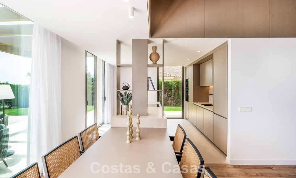 Villa de luxe de style Ibiza, prête à emménager, à vendre dans une urbanisation très recherchée de Benahavis - Marbella 780039