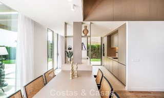 Villa de luxe de style Ibiza, prête à emménager, à vendre dans une urbanisation très recherchée de Benahavis - Marbella 780039 