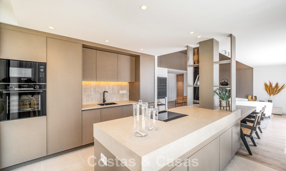Villa de luxe de style Ibiza, prête à emménager, à vendre dans une urbanisation très recherchée de Benahavis - Marbella 780040