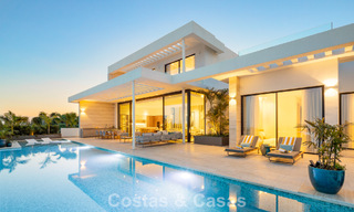 Villa de luxe haut de gamme avec vue panoramique à vendre dans un complexe de golf sur le Golden Mile à Benahavis - Marbella 780112 
