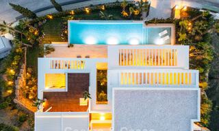 Villa de luxe haut de gamme avec vue panoramique à vendre dans un complexe de golf sur le Golden Mile à Benahavis - Marbella 780115 