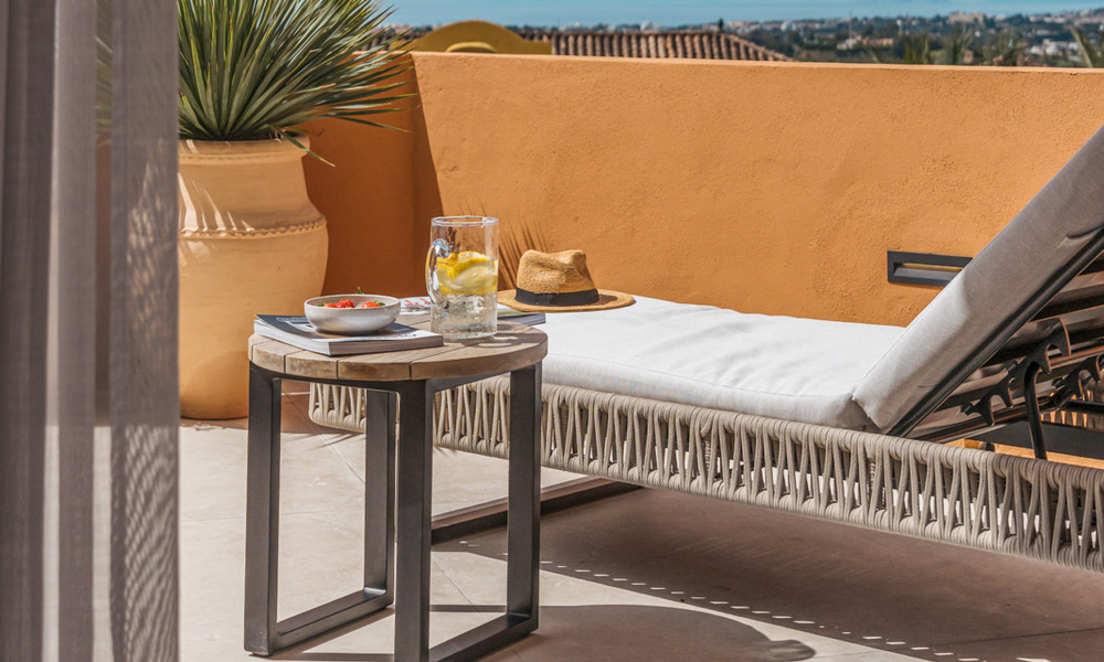 Appartement de première classe avec vue panoramique sur la mer à vendre dans la vallée du golf de Nueva Andalucia, Marbella 780268