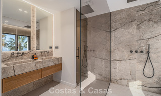 Maison de ville, prête à emménager, à vendre dans une résidence fermée à La Quinta, Benahavis - Marbella 780311 