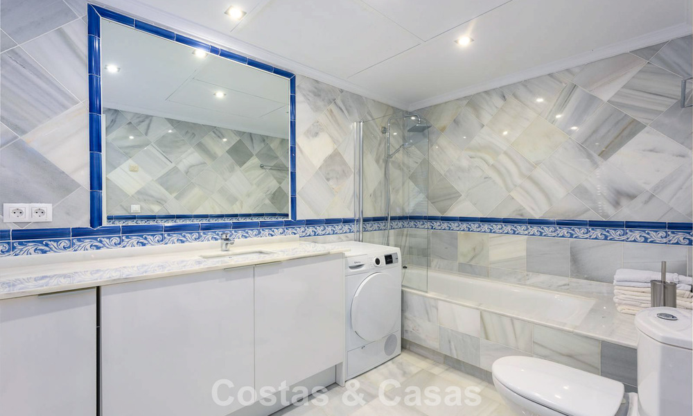 Appartement avec jardin et vue panoramique sur la mer à vendre à Benahavis - Marbella 780208