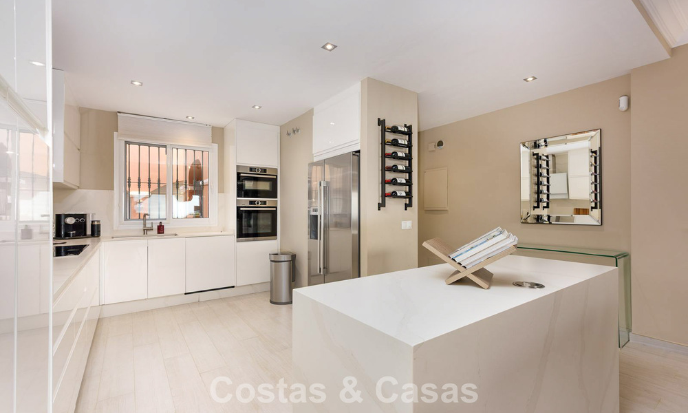 Appartement avec jardin et vue panoramique sur la mer à vendre à Benahavis - Marbella 780231