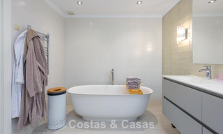 Appartement avec jardin et vue panoramique sur la mer à vendre à Benahavis - Marbella 780237 