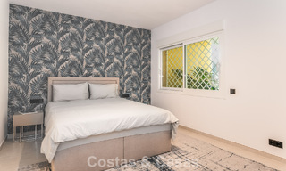 Appartement de luxe de 4 chambres à vendre dans un complexe fermé sur le terrain de golf de Nueva Andalucia, Marbella 780344 