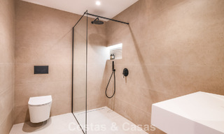 Appartement de luxe de 4 chambres à vendre dans un complexe fermé sur le terrain de golf de Nueva Andalucia, Marbella 780351 