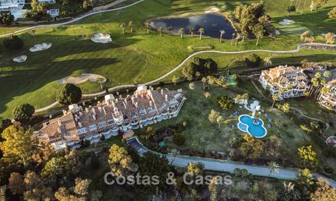 Appartement de luxe de 4 chambres à vendre dans un complexe fermé sur le terrain de golf de Nueva Andalucia, Marbella 780373