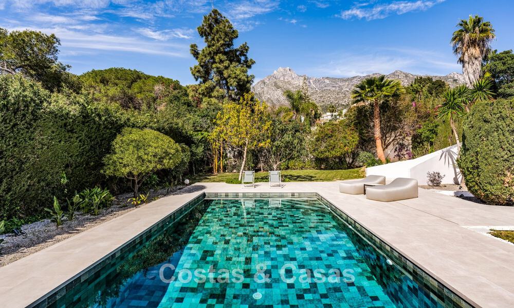 Villa méditerranéenne contemporaine avec des touches modernes à vendre sur le Golden Mile de Marbella 780407