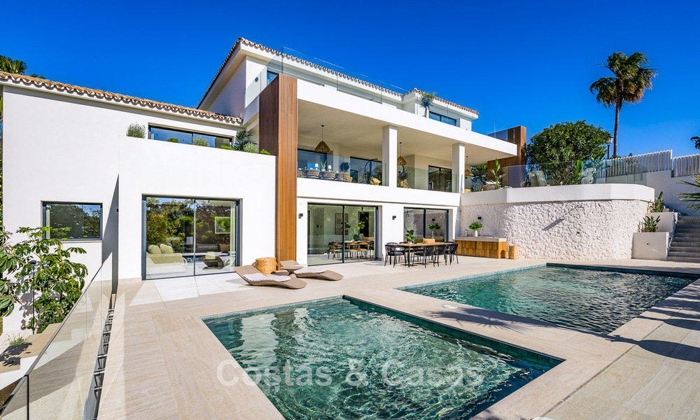 Villa de luxe méditerranéenne flambant neuve à vendre à proximité des commodités à l'est de Marbella 780517