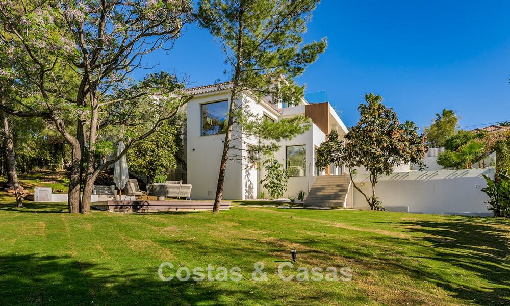 Villa de luxe méditerranéenne flambant neuve à vendre à proximité des commodités à l'est de Marbella 780520