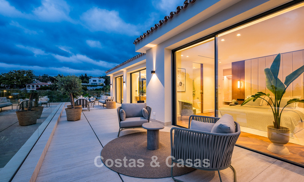 Villa de luxe méditerranéenne flambant neuve à vendre à proximité des commodités à l'est de Marbella 780538