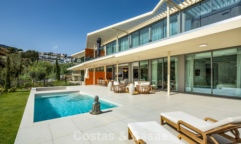 Appartement à vendre avec vue sur la montagne et la mer dans un complexe haut de gamme à Benalmadena, Costa del Sol 780573