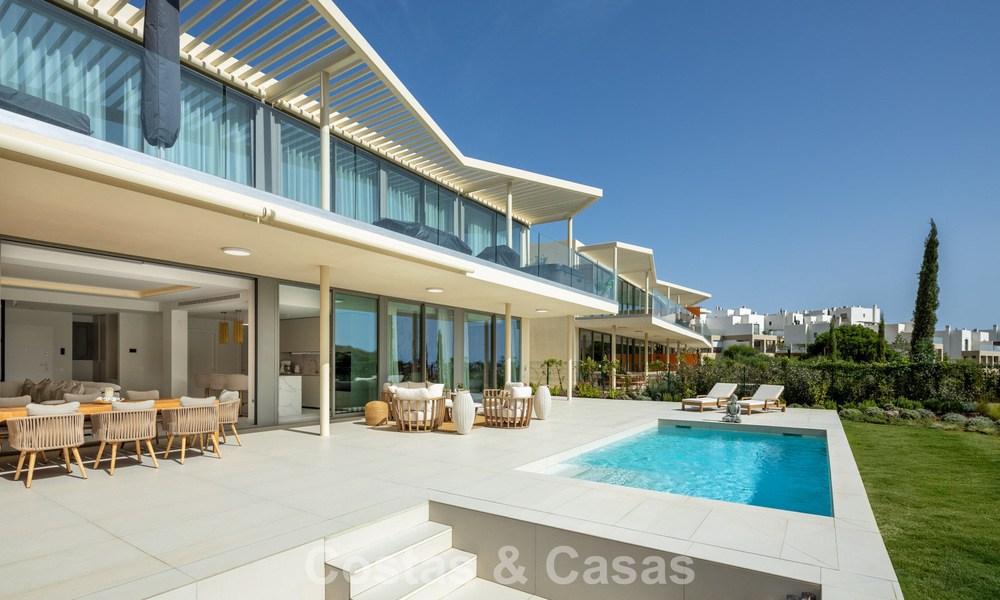 Appartement à vendre avec vue sur la montagne et la mer dans un complexe haut de gamme à Benalmadena, Costa del Sol 780574