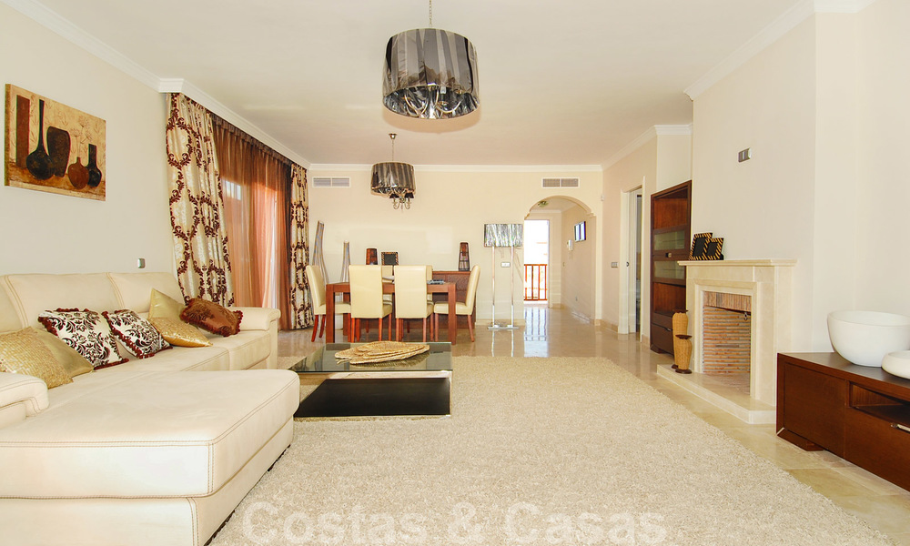 Appartements de luxe en première ligne de golf à vendre dans la zone de Marbella - Estepona 24293
