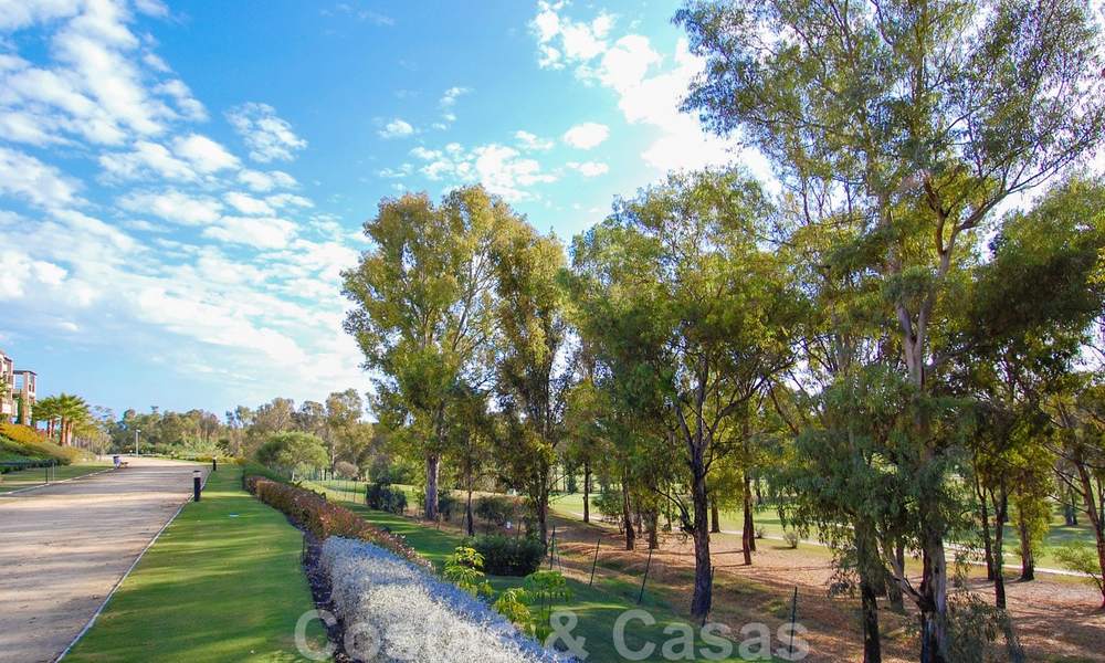 Appartements de luxe en première ligne de golf à vendre dans la zone de Marbella - Estepona 24297