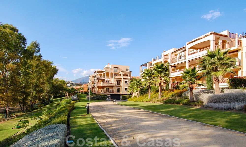 Appartements de luxe en première ligne de golf à vendre dans la zone de Marbella - Estepona 24299