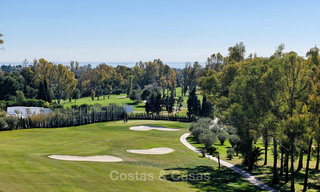 Appartements de luxe en première ligne de golf à vendre dans la zone de Marbella - Estepona 24320 