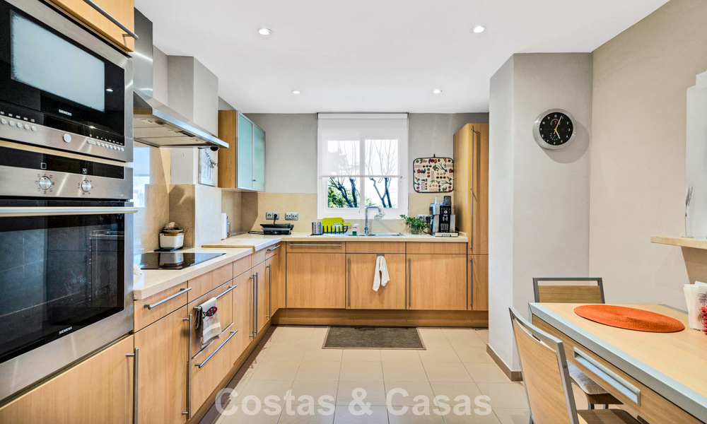 Appartements de luxe en première ligne de golf à vendre dans la zone de Marbella - Estepona 805595