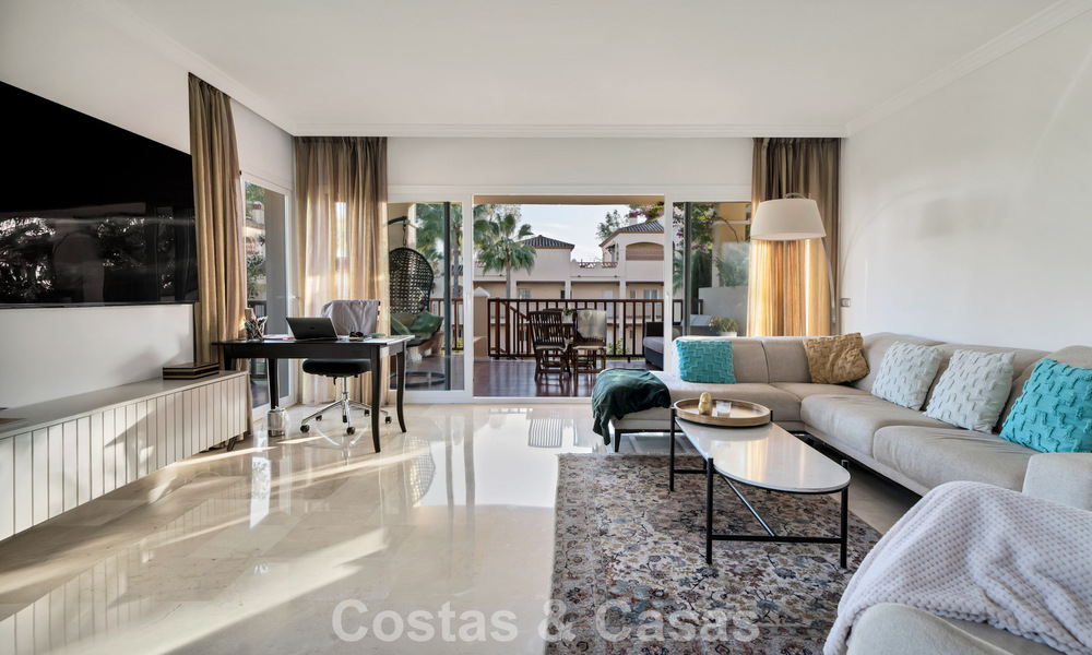 Appartements de luxe en première ligne de golf à vendre dans la zone de Marbella - Estepona 805599