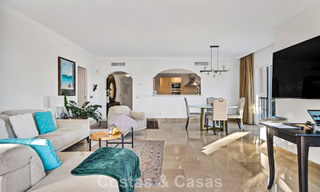 Appartements de luxe en première ligne de golf à vendre dans la zone de Marbella - Estepona 805600 